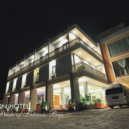 Kalton Hotel Лабуан-Баджо Екстер'єр фото