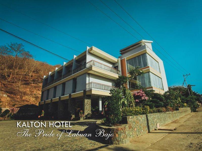 Kalton Hotel Лабуан-Баджо Екстер'єр фото